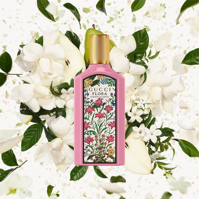 新品GUCCI Flora eau fraiche EDT spray 30ml Flora by Gucci 30 ml eau de parfum van Gucci | Parfumerie.nl