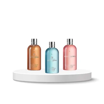 Molton Brown Bath & Showergel  3 x 30 ml (Sunlit Clementine & Vetiver, Coastal Cypress & Sea Fennel, Delicious Rhubarb & Rose)